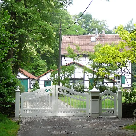 Penzion Gaestehaus Wahnenmuehle *