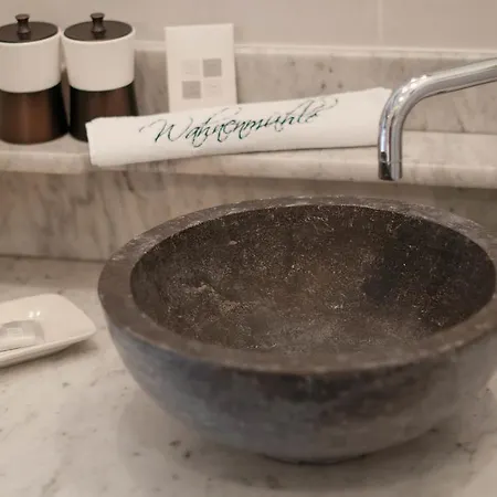 Gaestehaus Wahnenmuehle 4* 에어크라트