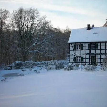 Penzion Gaestehaus Wahnenmuehle *