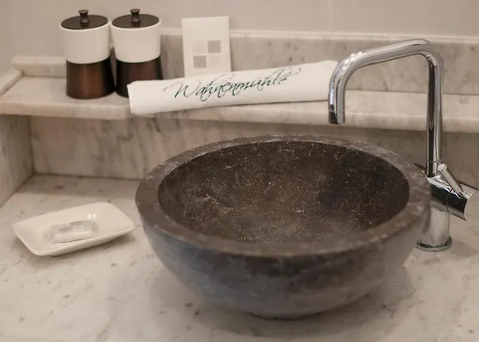 佳斯特豪斯瓦恩穆勒酒店 4* 埃克拉特