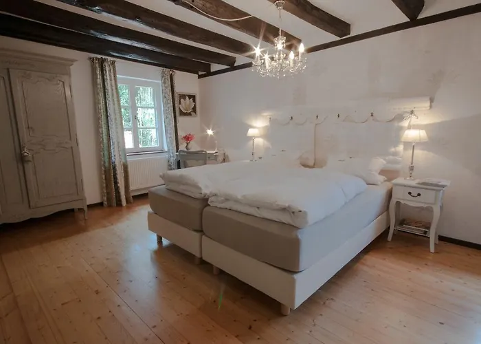 佳斯特豪斯瓦恩穆勒酒店 埃克拉特